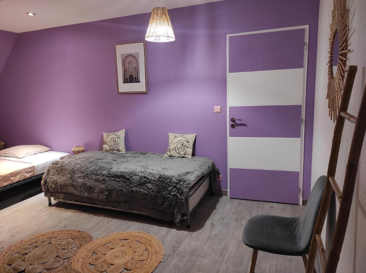 Sansac-de-Marmiesse Agreable Et Spacieuse Chambre Familiale מראה חיצוני תמונה