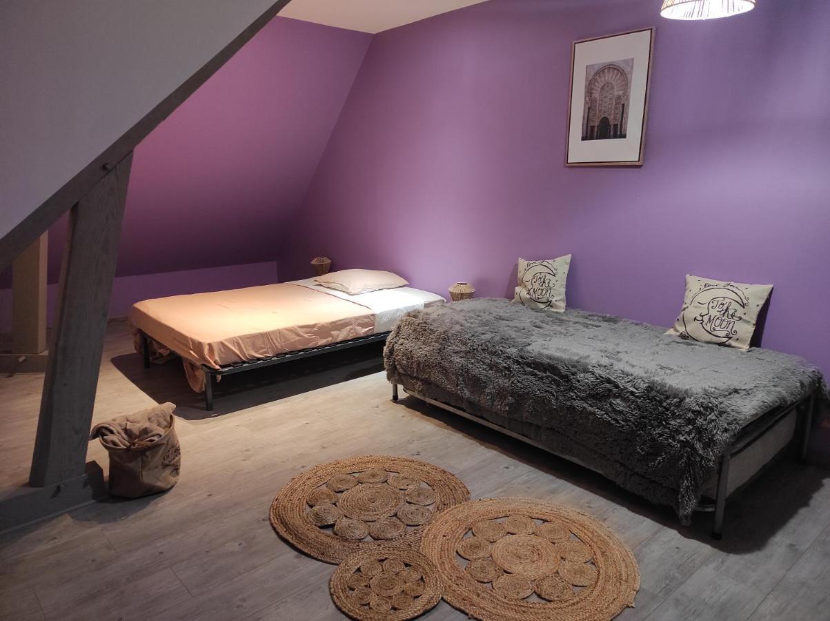 Sansac-de-Marmiesse Agreable Et Spacieuse Chambre Familiale מראה חיצוני תמונה